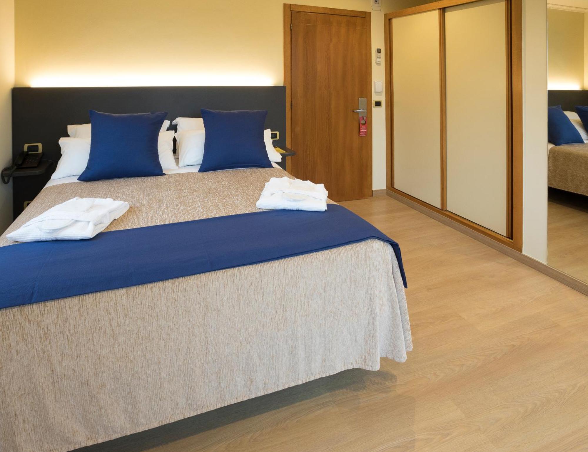 Hotel Roma Sarria Eksteriør bilde