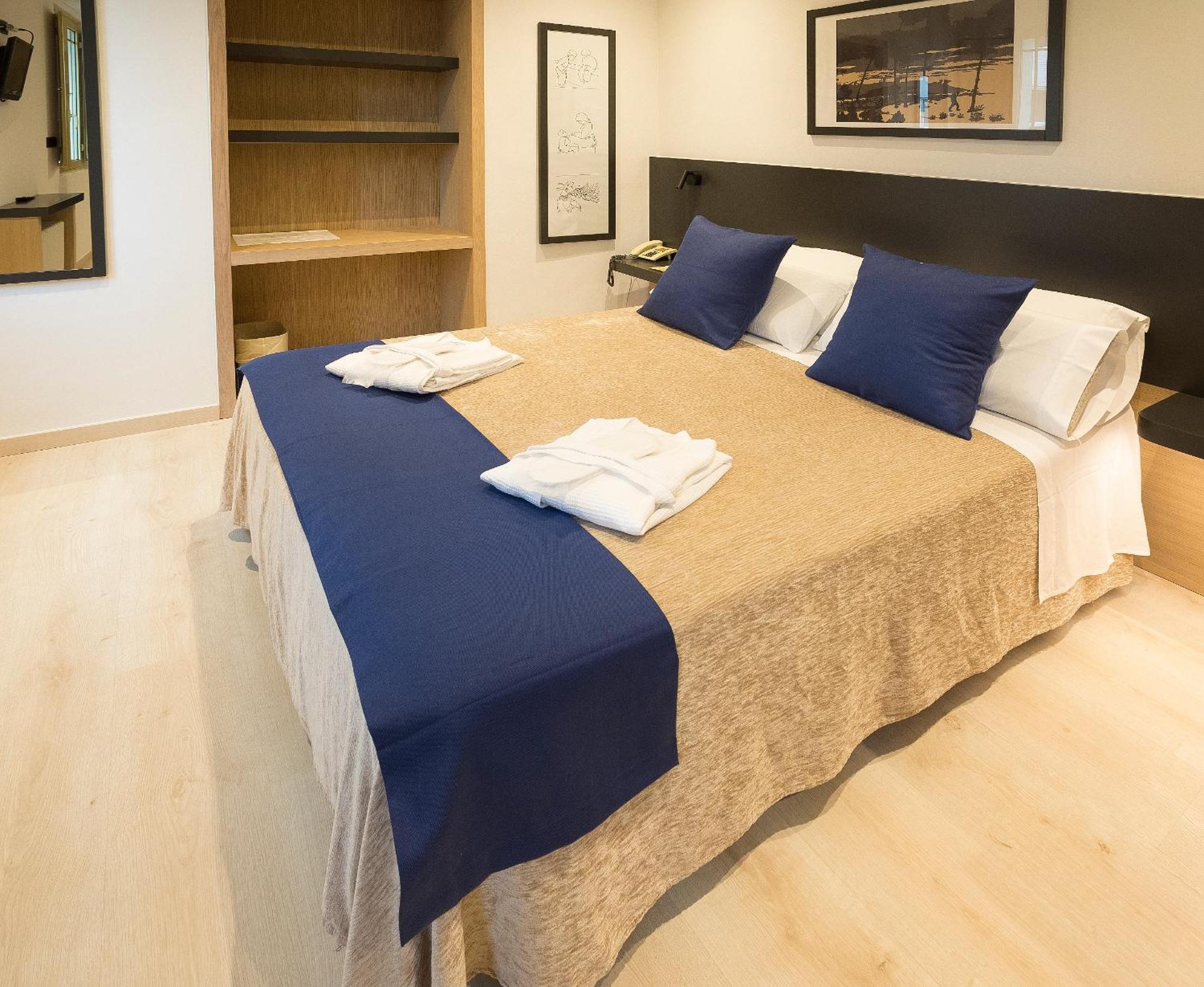 Hotel Roma Sarria Eksteriør bilde