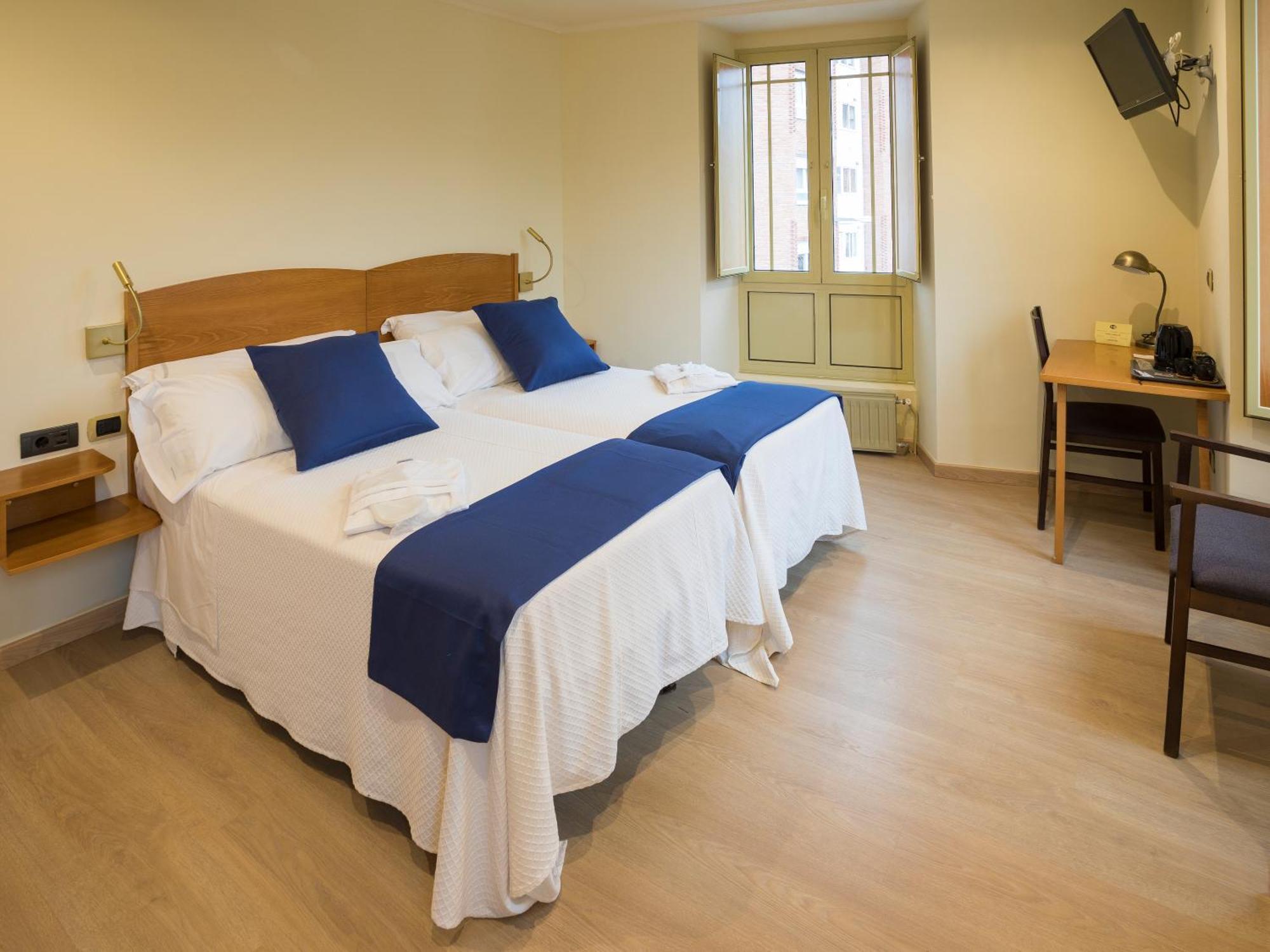 Hotel Roma Sarria Eksteriør bilde