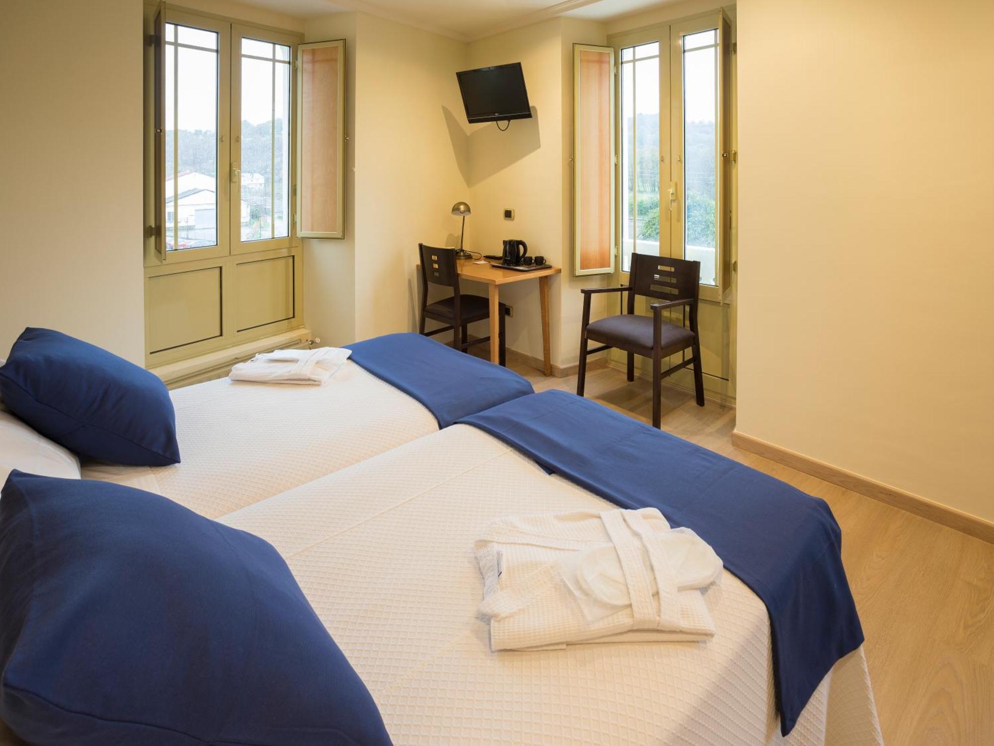 Hotel Roma Sarria Eksteriør bilde